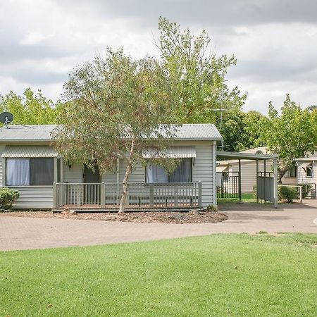 Lake Hume Resort البوري المظهر الخارجي الصورة