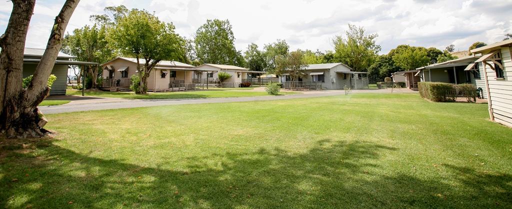 Lake Hume Resort البوري المظهر الخارجي الصورة